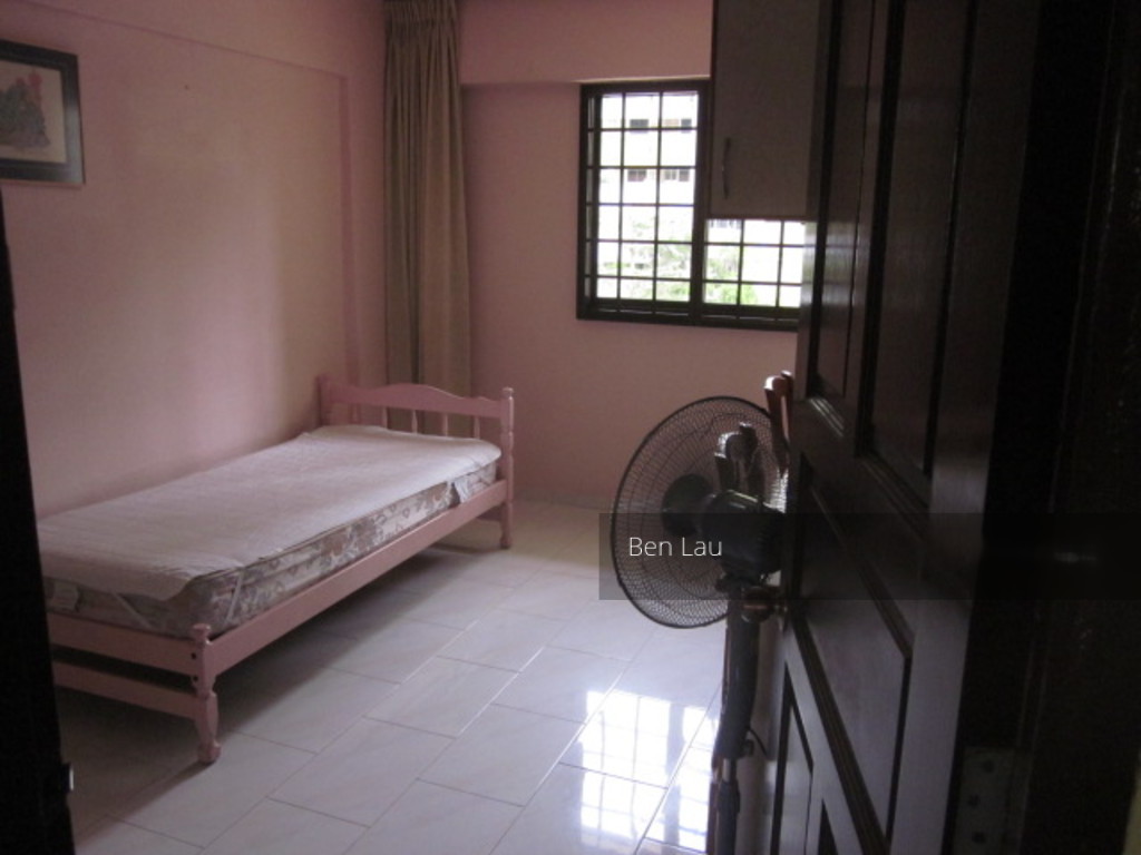 Blk 105 Jurong East Street 13 (Jurong East), HDB 4 Rooms #154128292